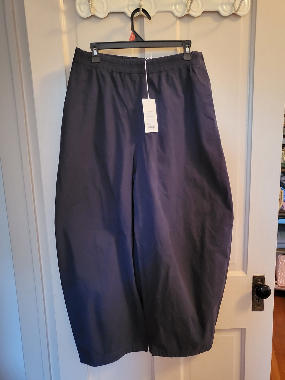 Assembly Label "Lola" Barrel Pants